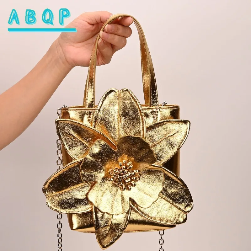 Women's Shoulder Bag 3D Three-dimensional Women's Shoulder Crossbody Bag Flower Shape Fashion Casual Women's Bag Large Capacity