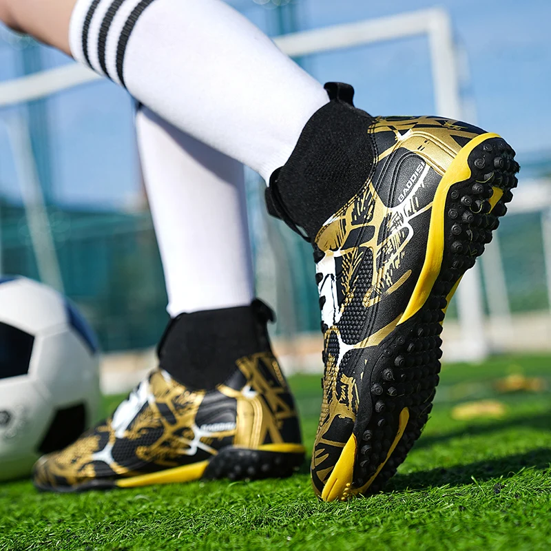 

Men TF Football Boots Sneakers Studded Turf Professional Original Resistant Casual Ankle Top Quality Male Soccer Shoes Match