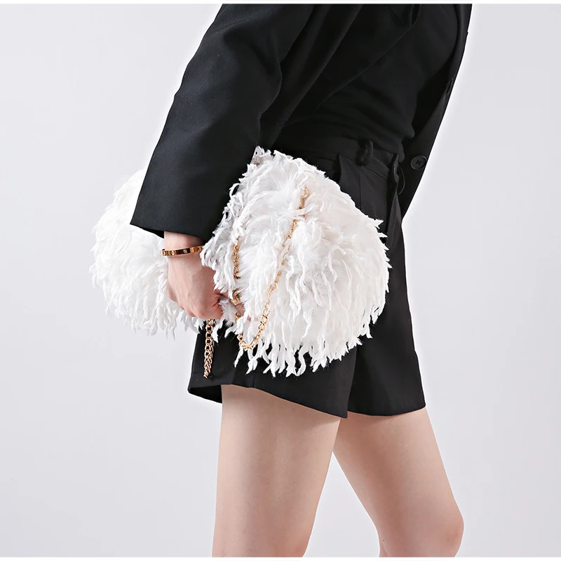 Lockige, flauschige Kunstfeder-Plüsch-Umhängetasche mit Kette, Damen-Clutch mit Falten-Design für Partys und Abendveranstaltungen, Herbst/Winter – Detail 19