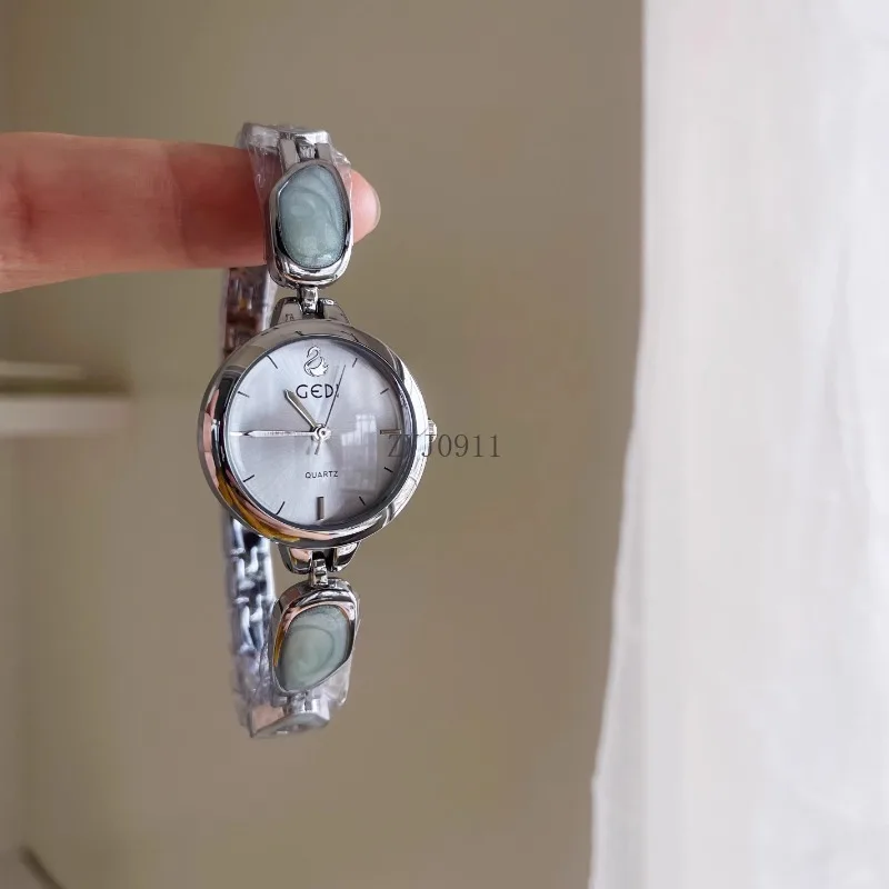 Milk tea color bracelet watch simple temperament small round watch versatile workplace girls quartz watch