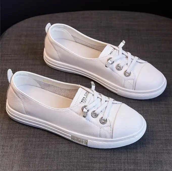 Genuine Leather Soft Bottom Women's Shoes Versatile Casual Sports Shoes New Spring 2025 Fashion White Slip-On Flat