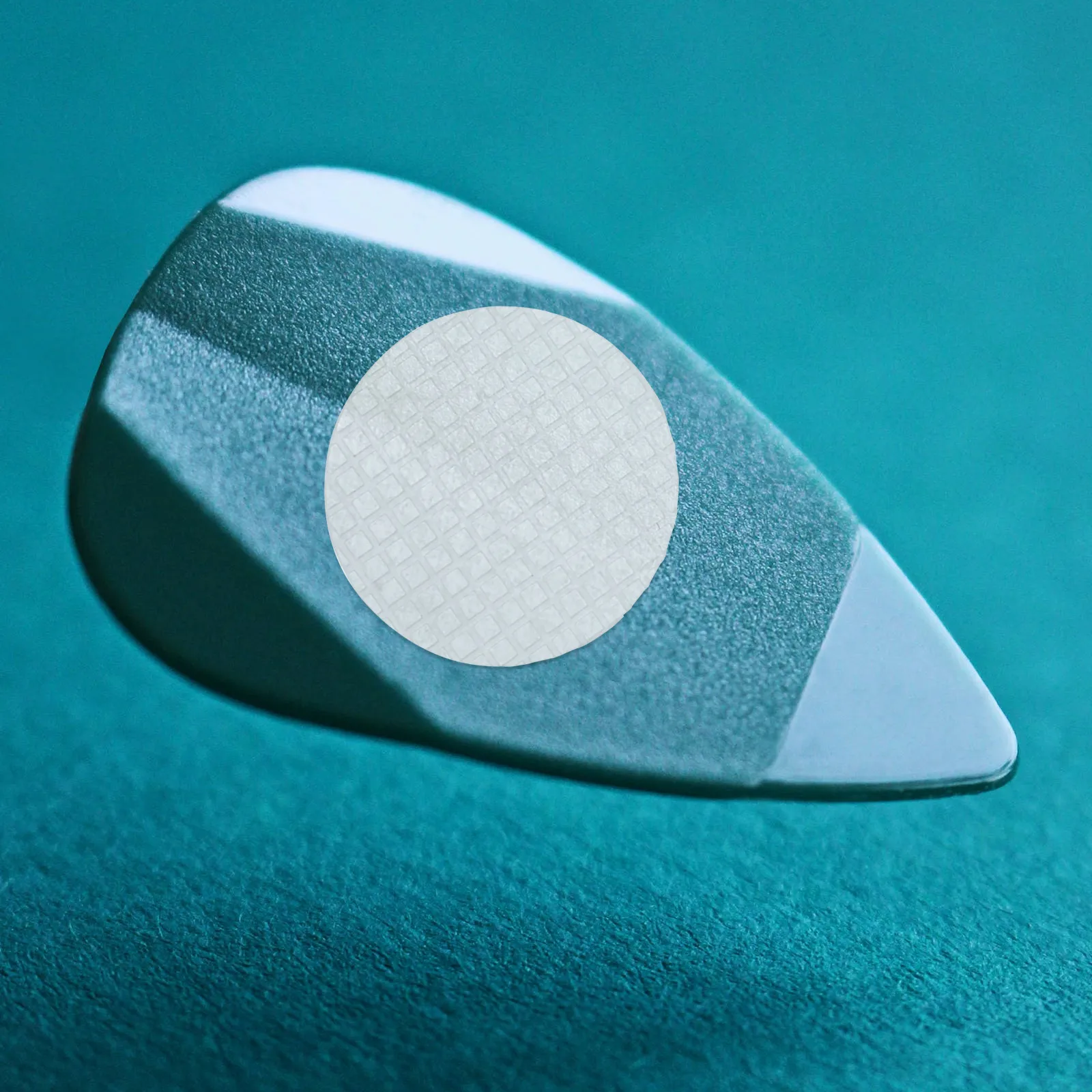 

20pcs Guitar Pick Grips Silicone Anti Slip Pads for Acoustic Guitar Picks Supplies Enhancer Ukulele White Round