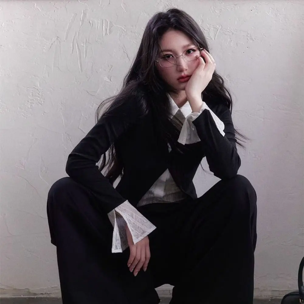 

Slim Fit False Two-piece Top Flip Collar Sweet Lace Long Sleeved Knitwear Korean Style Cardigans Knitted Top Women Party