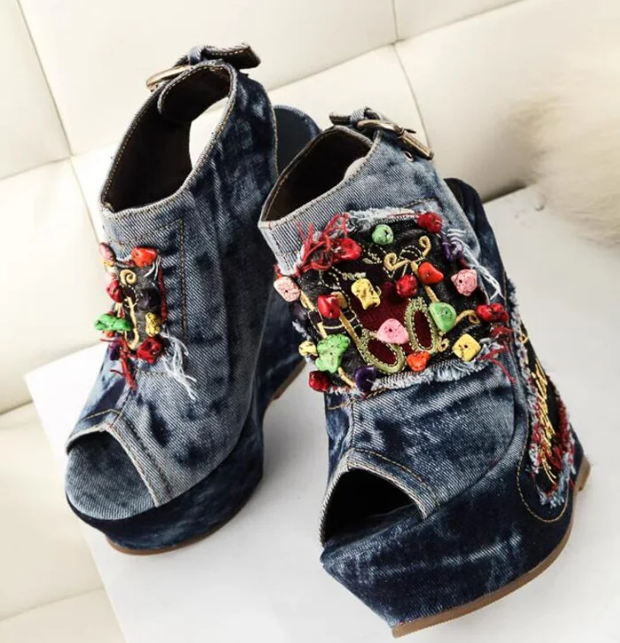 

Fashion Women Colorful Stone Embroidery Platform Wedge Denim Sandals Slingbacks Back Strap Buckle Cowboy Shoes