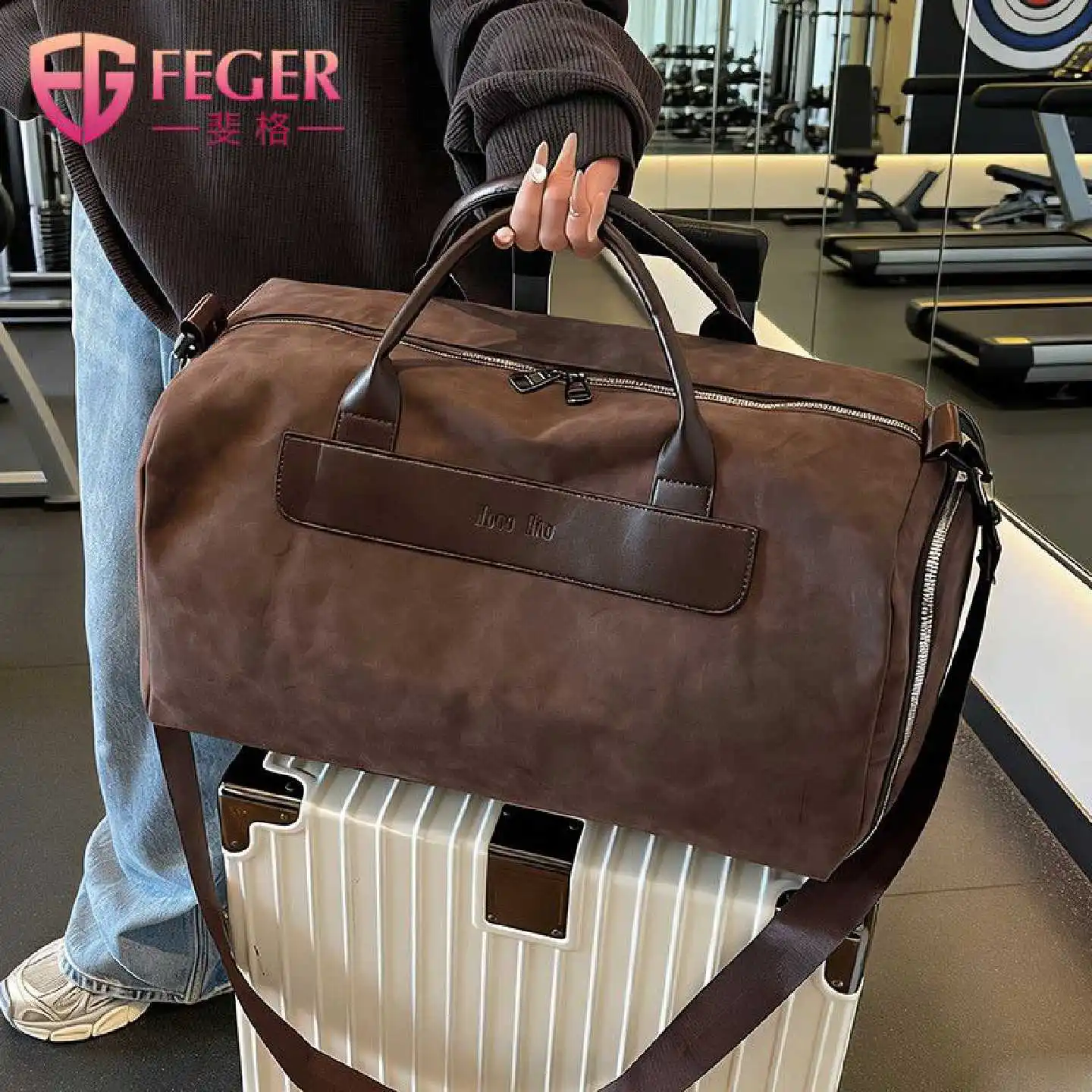 women's-lightweight-fitness-bag-independent-shoe-compartment-swimming-wet-and-dry-separation-travel-bag-frosted-texture