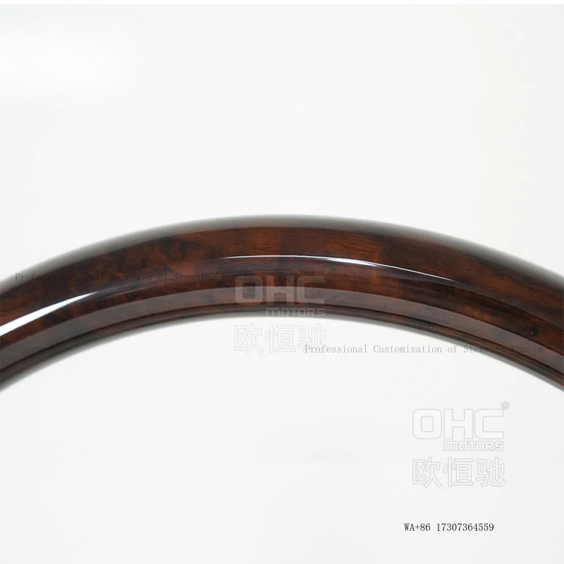 New 21-22 models of the for Highlander Sienna, modified and upgraded three-section walnut wood steering wheel for home use