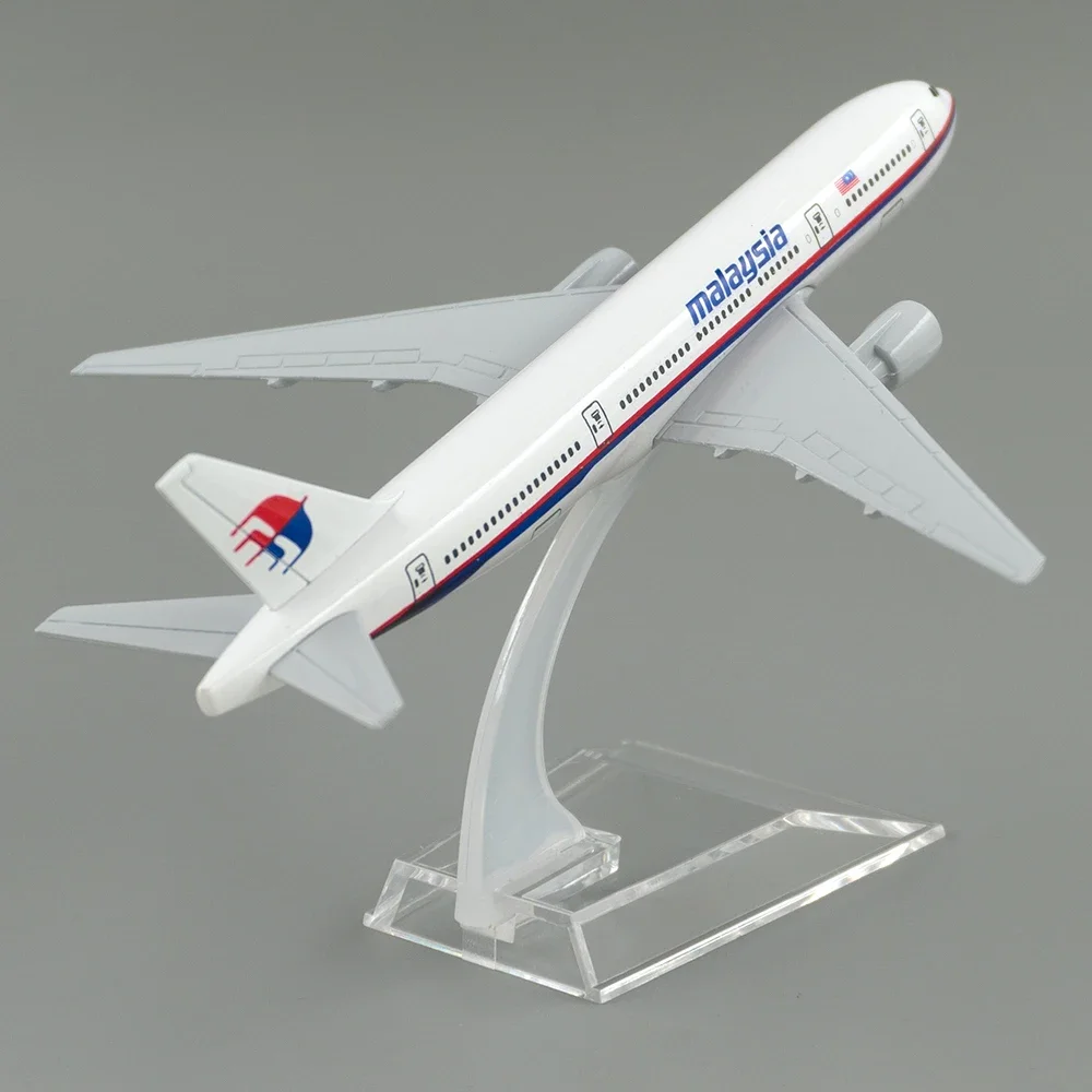1/400 сплав самолета Boeing 777 Malaysia Airlines 16 см самолет B777 модель игрушки детский подарок для коллекции украшения