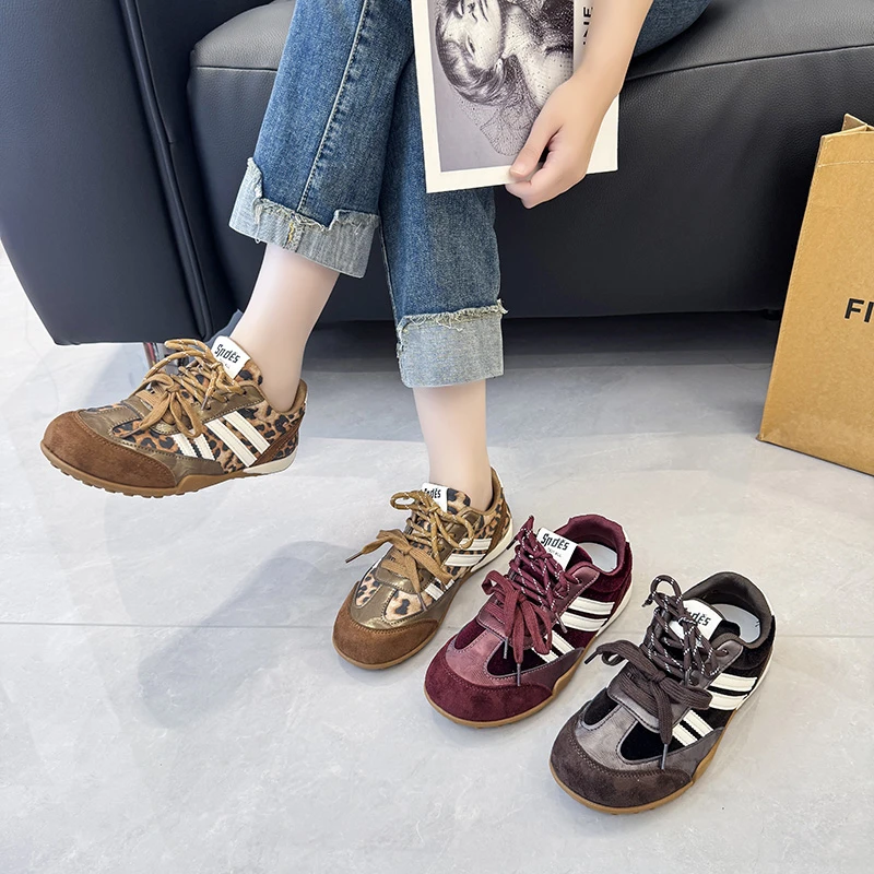 Spring and Autumn Fashion Stitching Design Round-headed Casual Shoes 2026 New Women's Leopard-print Decorative Walking Sneakers