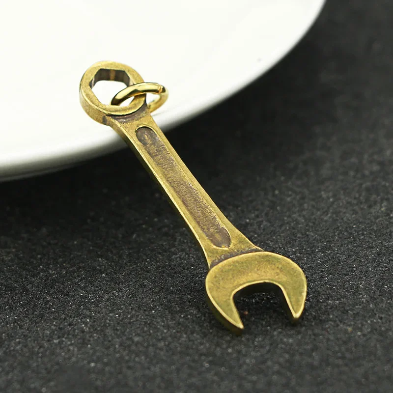 Brass Wrench Figurines Key Chain Pendant Handmade Pure Copper Mini Spanner Keychains Pendants Motorcycle Car Tool Key Rings