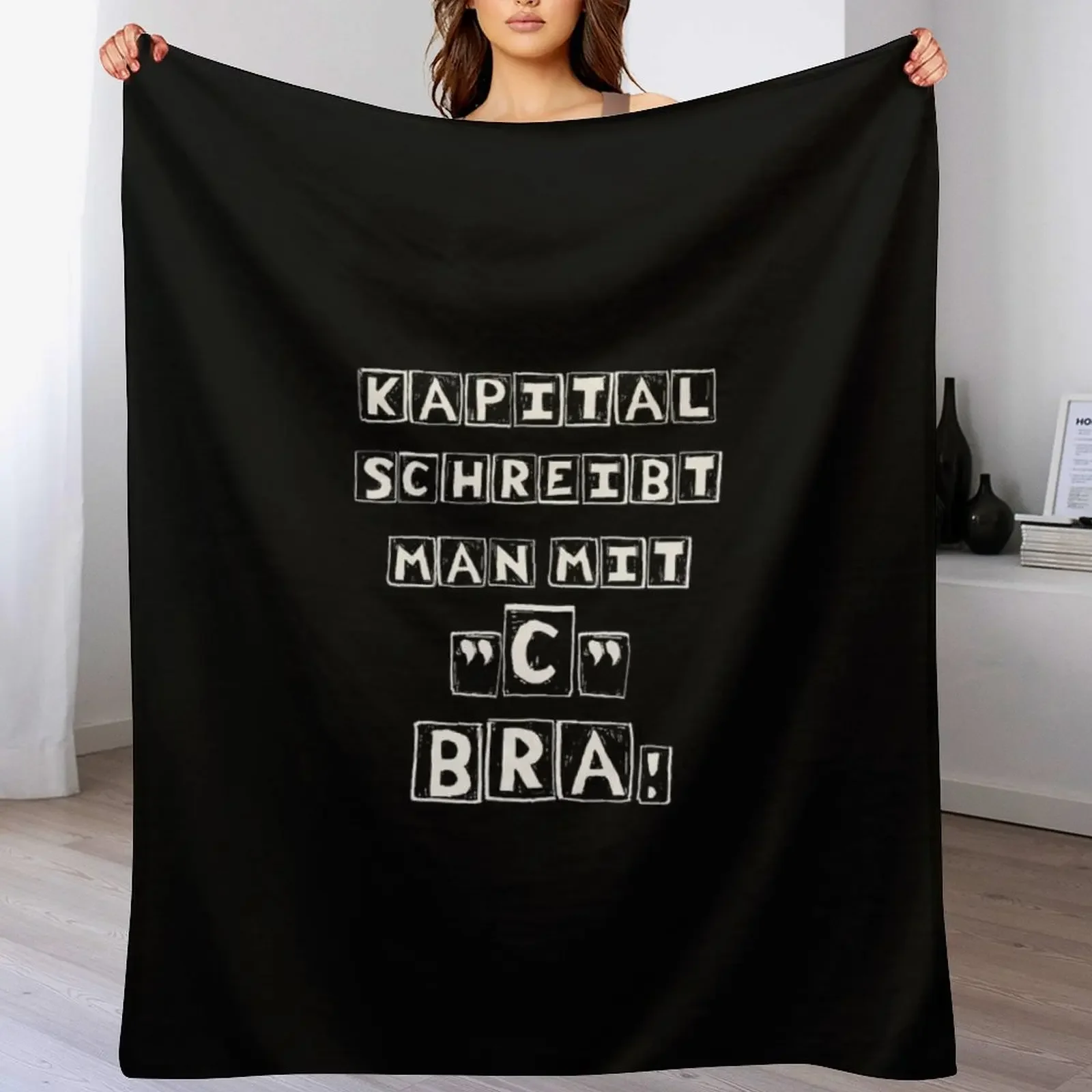 

KAPITAL schreibt man mit C BRA! Throw Blanket Decoratives Summer Beddings Soft Soft Plaid Blankets