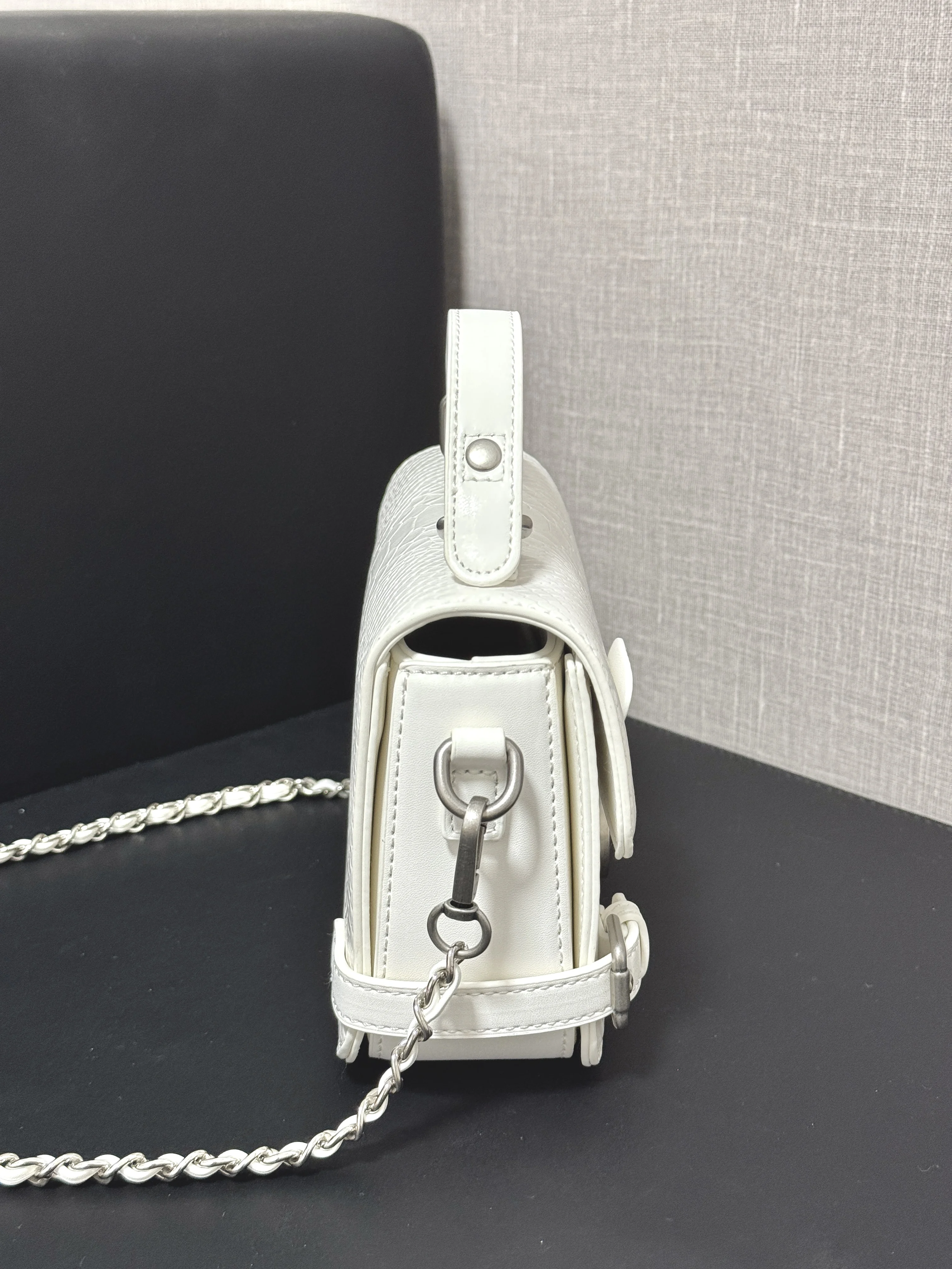 borsa-a-tracolla-da-donna-mack-jennifer-in-pelle-morbida-con-motivo-pelle-di-serpente-manico-a-catena-taglia-media-stile-casual-di-lusso