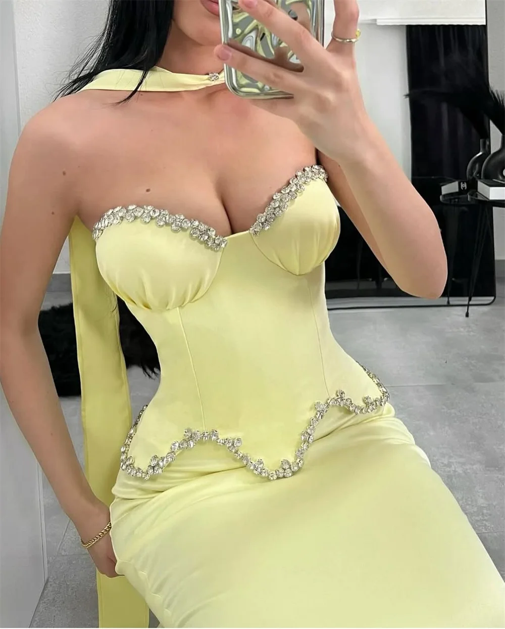 콘테사 맞춤형 프롬 드레스 정장 가운 웨딩 게스트 드레스 스트랩리스 스윗하트 새틴 쉬스 크리스탈 스카프 플로어 길이 우아한