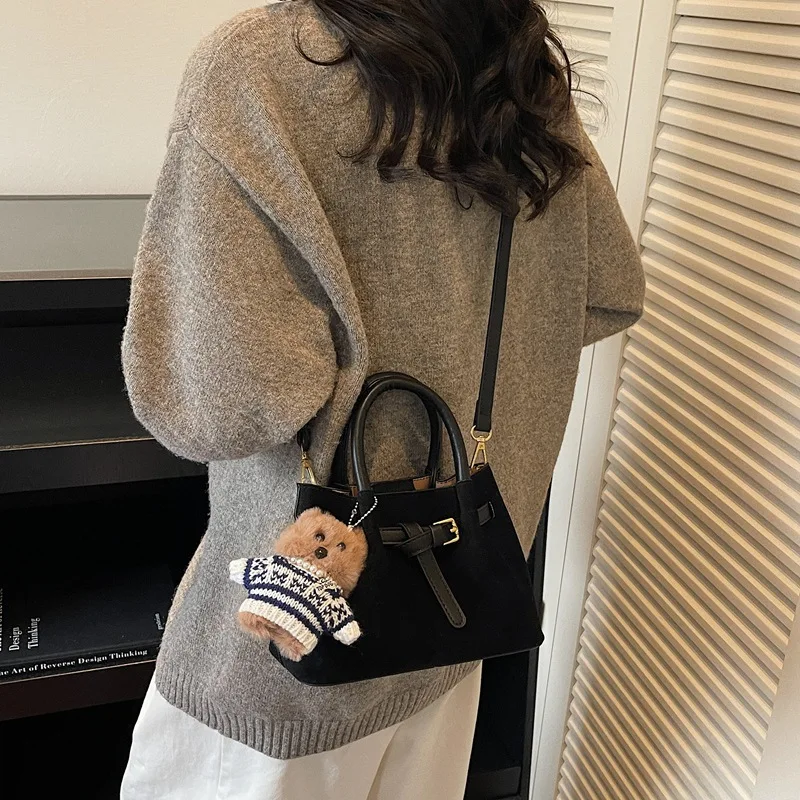 

2025 Women's Niche Design Tote Bag, Large Capacity Vegan Leather Multi-way Crossbody Purse, Spacious Work Commuter Handbag