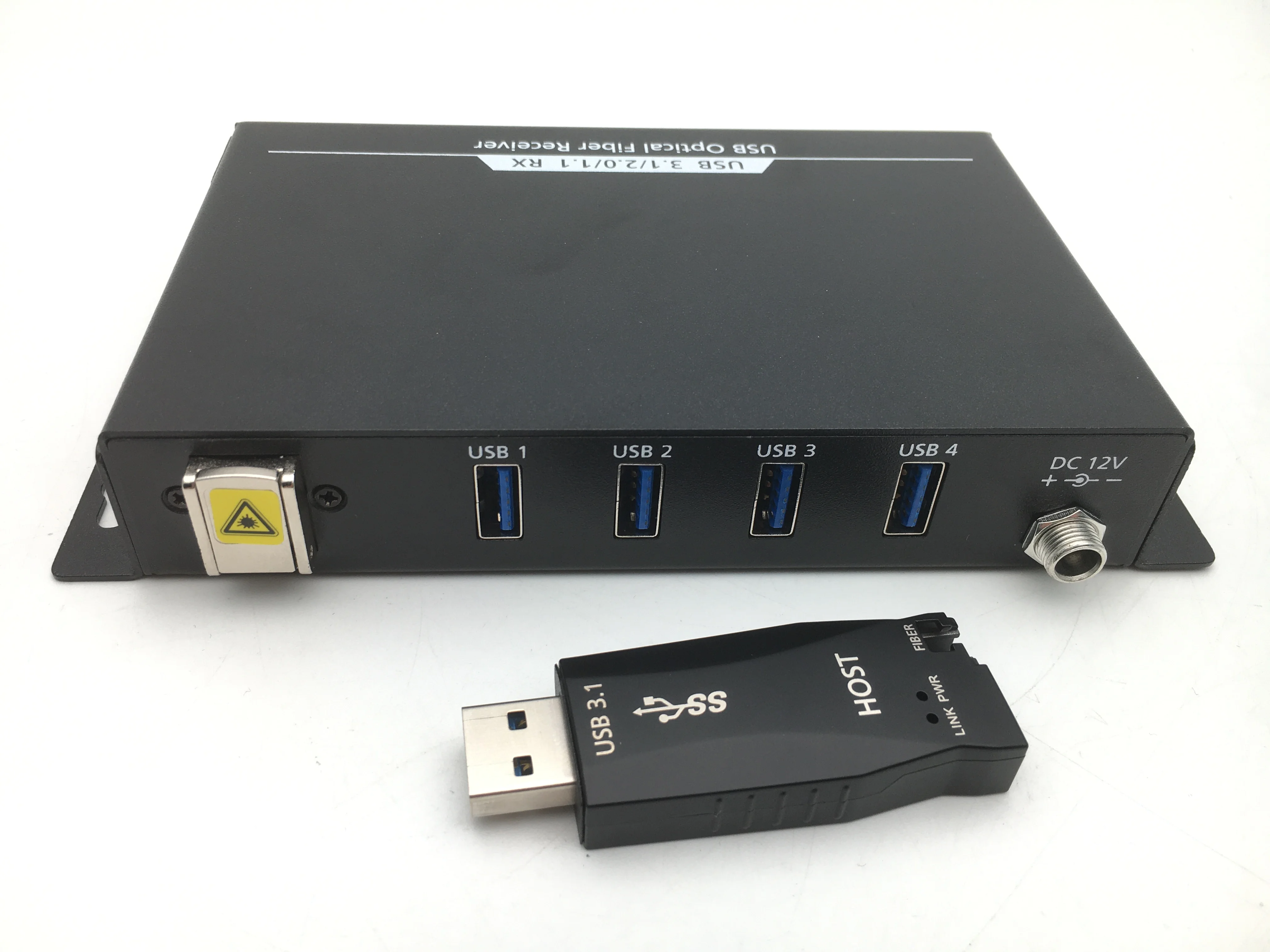 

4-портовый одноволоконный удлинитель USB3.0, совместимый с волоконным кабелем USB2.0/1,1/1 LC до 300 метров