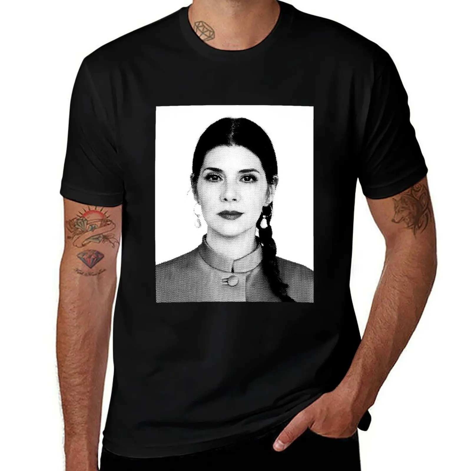 

Marisa Tomei Black & White Portrait Made Of Points T-Shirt Urban Style Print T-Shirt
