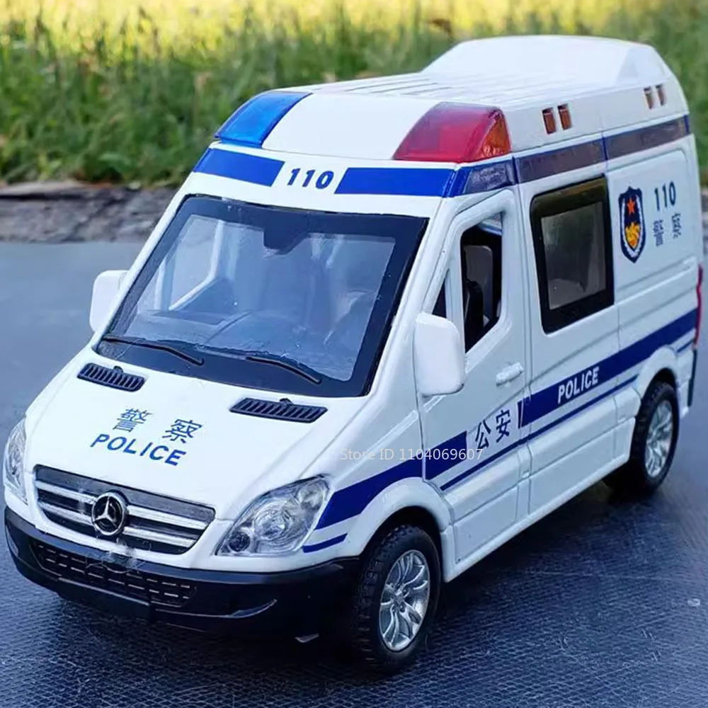 1:36 スケール市救急車モデルおもちゃの車合金ダイキャスト SWAT 車プルバックサウンドライトドアオープン警察車両男の子のためのギフト