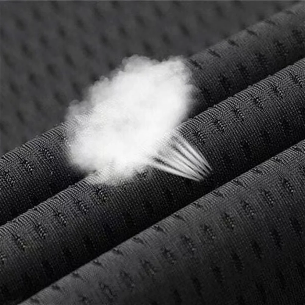 Men Sporty Shorts Easy To Dry Ice Silk Five-point Pants Summer Thin Running Fitness Loose Casual Mesh Air Conditioning Pants