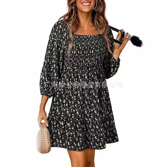 Vestido de manga nueve cuartos con cuello cuadrado para mujer, Vestido corto fino de cintura alta a la moda para principios de otoño 2025, Vestido Negro