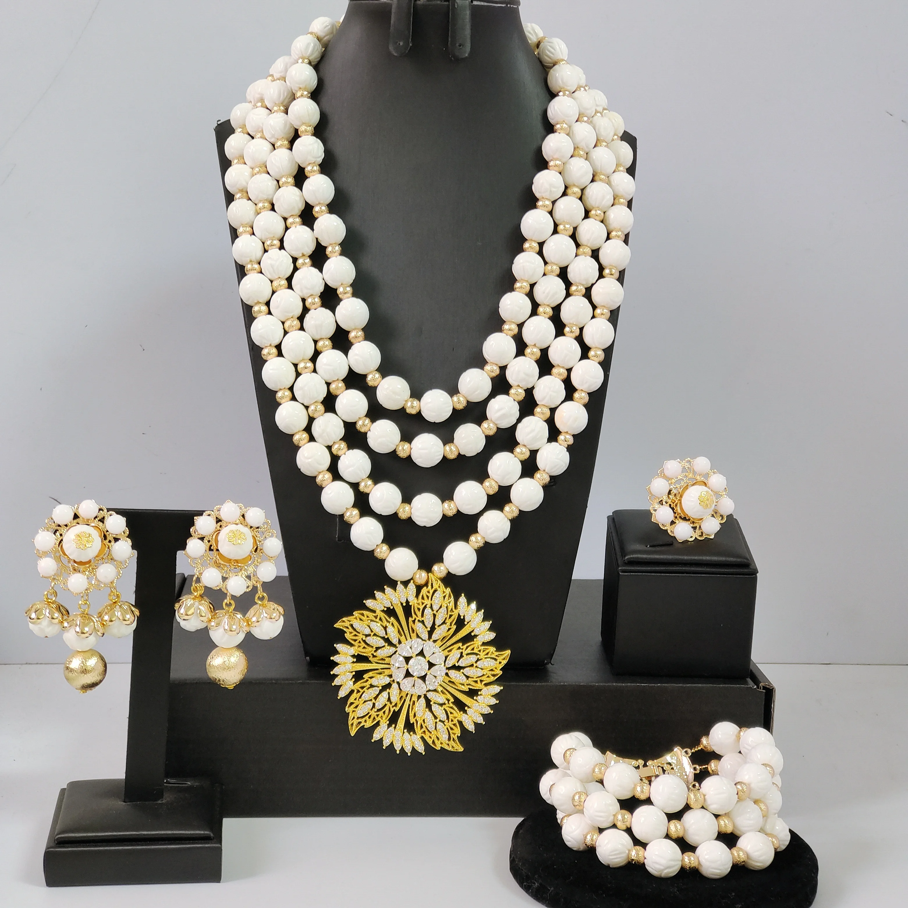 

Fashion African Jewelry Set Nigerian Beads Necklace