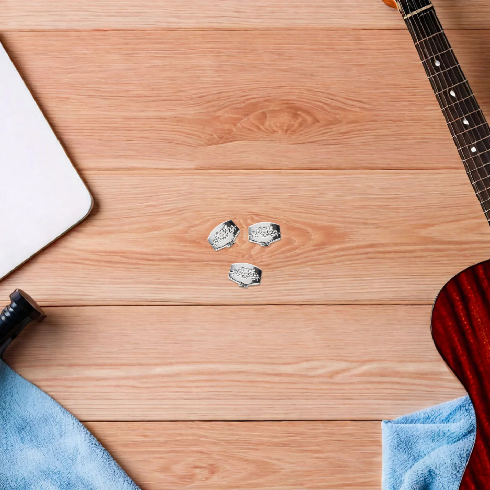 

6Pcs Guitar Tuning Pegs Metal Knobs for Acoustic Electric Folk Guitar Replacement Parts Enhanced Stability Fast Accurate