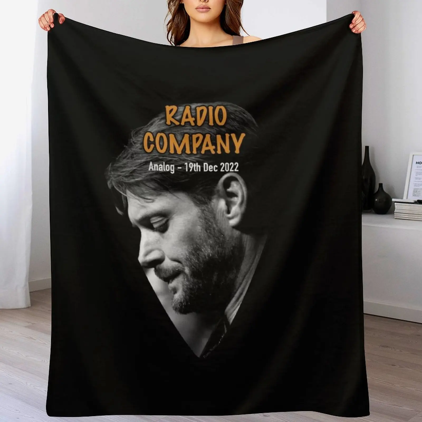 Jensen Radio Company Guitar Pick Throw Blanket Bed covers Decoratives Blankets