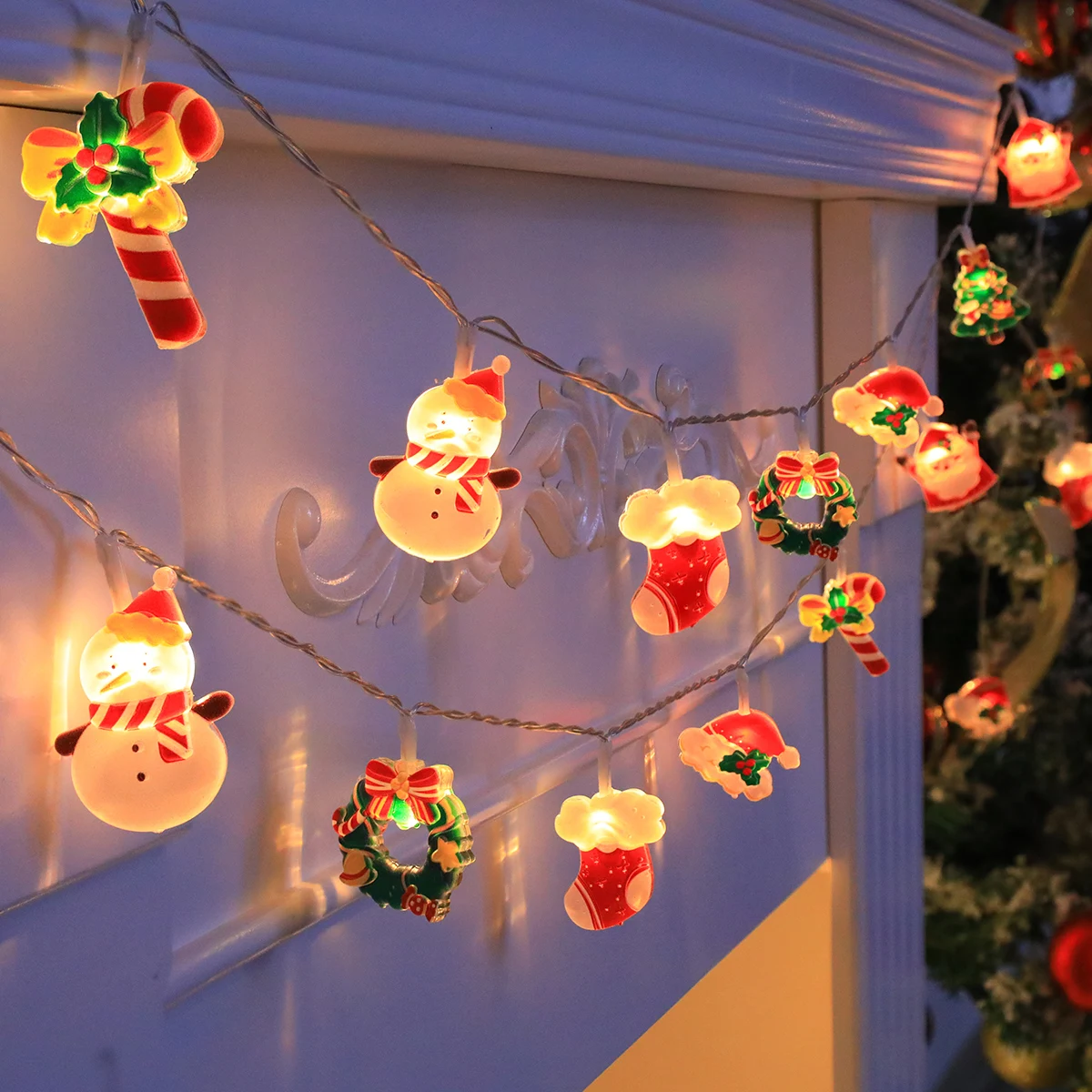 Cozy Winter Cute Sculpted Christmas Themed String Lights, Multi-Type Element Fairy Lights, Novelty Lamp for Cabin New Year Decor