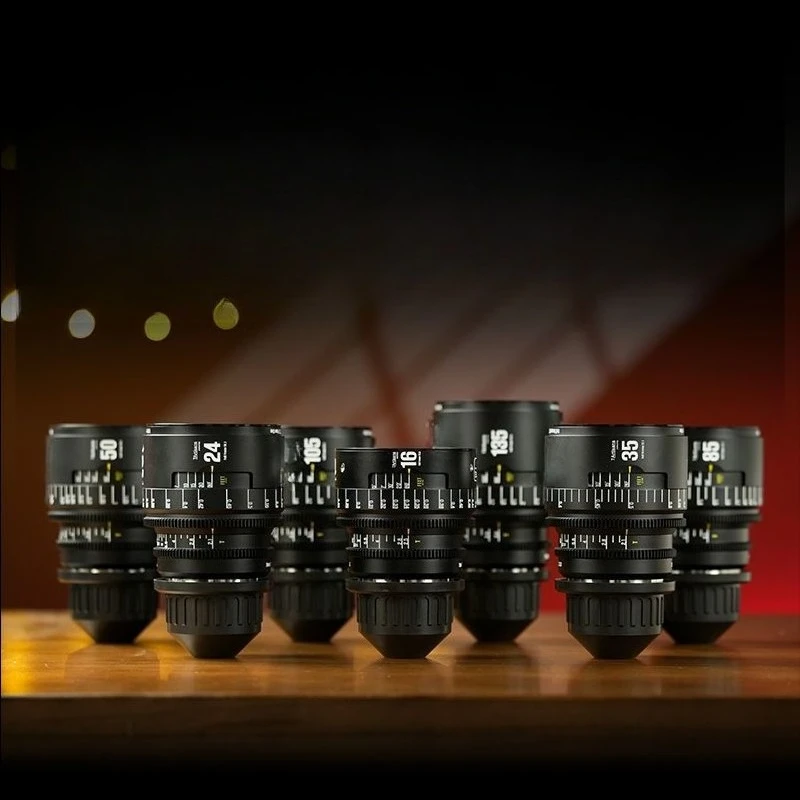 16-135mmT2. 1-2.5 full frame size lens, suitable for a variety of bayonets