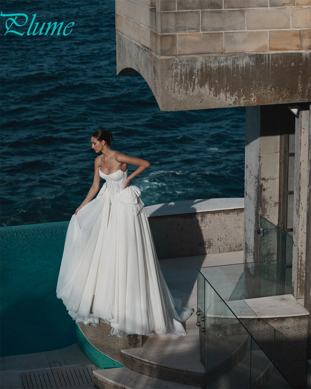 Personalizado elegante branco organza vestido de casamento formal querida sem mangas vestidos de noiva macio a linha tribunal trem robe de mariée