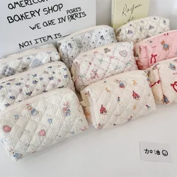 1 Piece Girl Cartoon Makeup Case Sweet Retro Chic Cute Bear Bunny Pencil Bag for Student Portable Large Capacity Cosmetic Bags