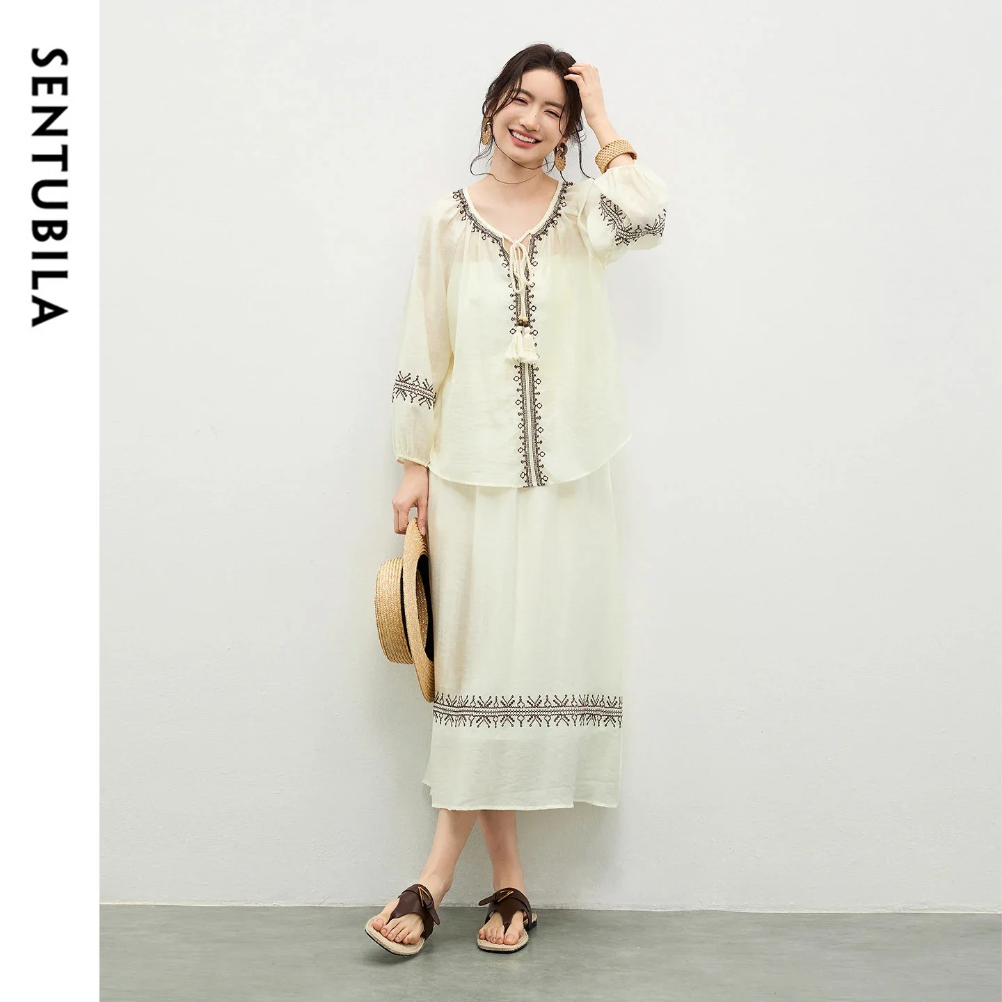 

SENTUBILA Women's Boho Two-Piece Set Vintage Embroidery Tassel Tie Loose Blouse Elastic Waist A-Line Midi Skirt Sets 162ZK5392