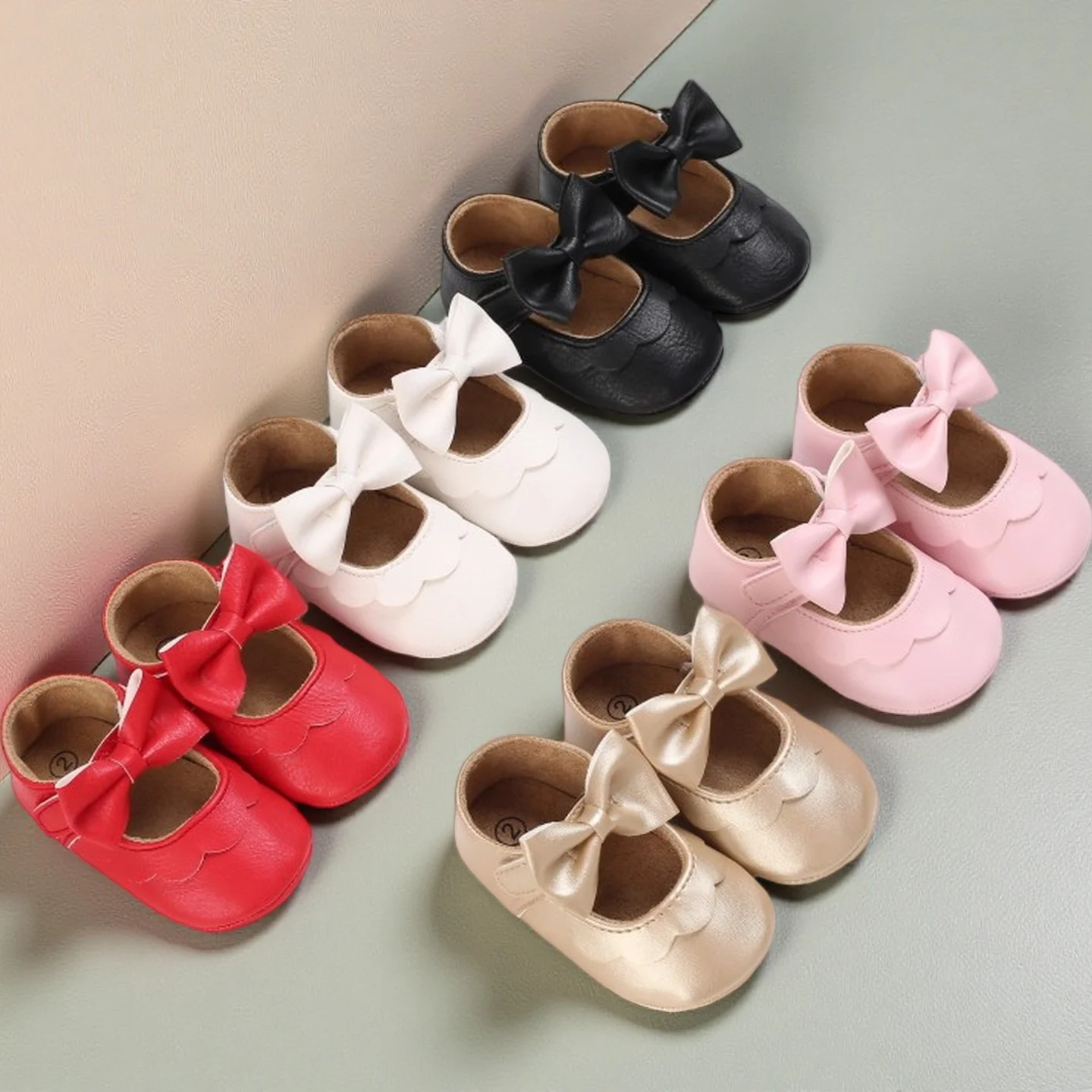 

Fashionable and cute bow Mary Jane shoes, suitable forbaby girls, comfortable, lightweight, non slip, soft flat shoessuitable