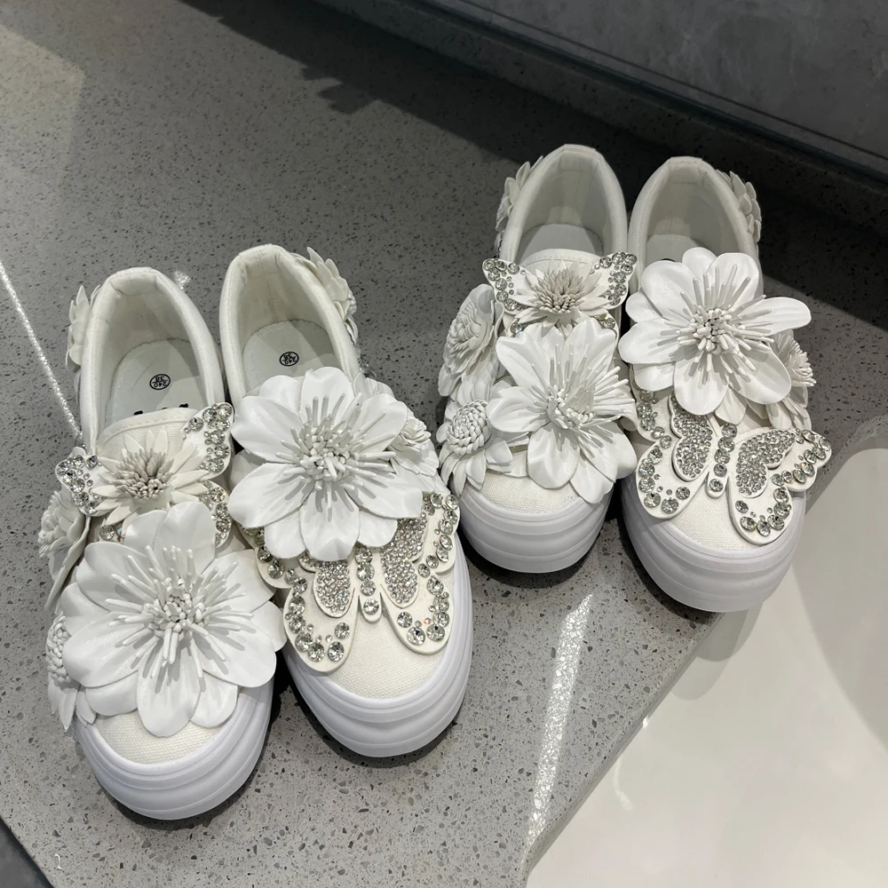 White Sneakers Big Rhinestone Bow Pu leather Flower Thick Bottom 4cm Lazy Wear Large Size Designer Women Vulcanized Shoes