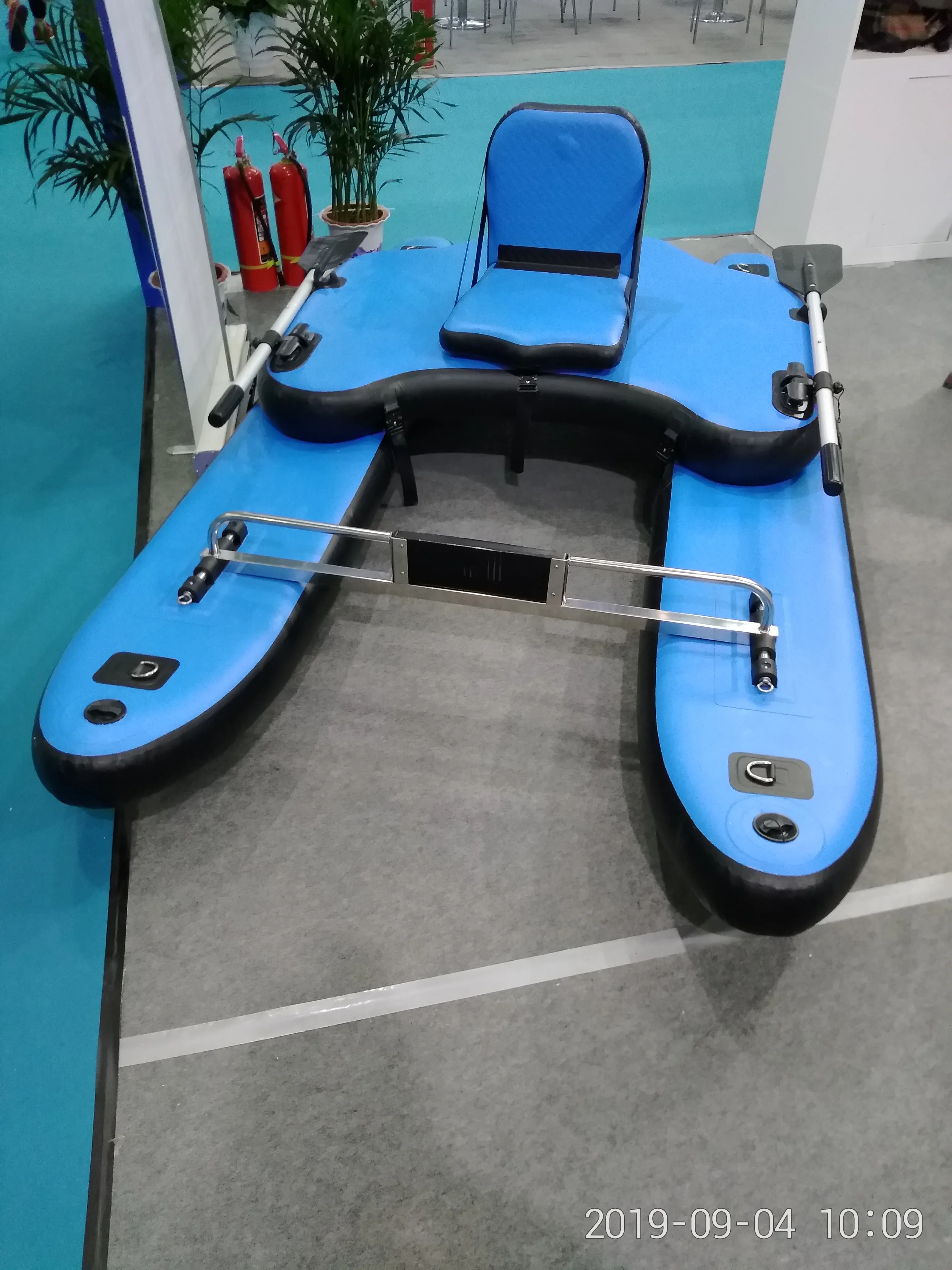 9ft Blue Color Inflatable Water Bicycle New Design Fishing Boat With Seat