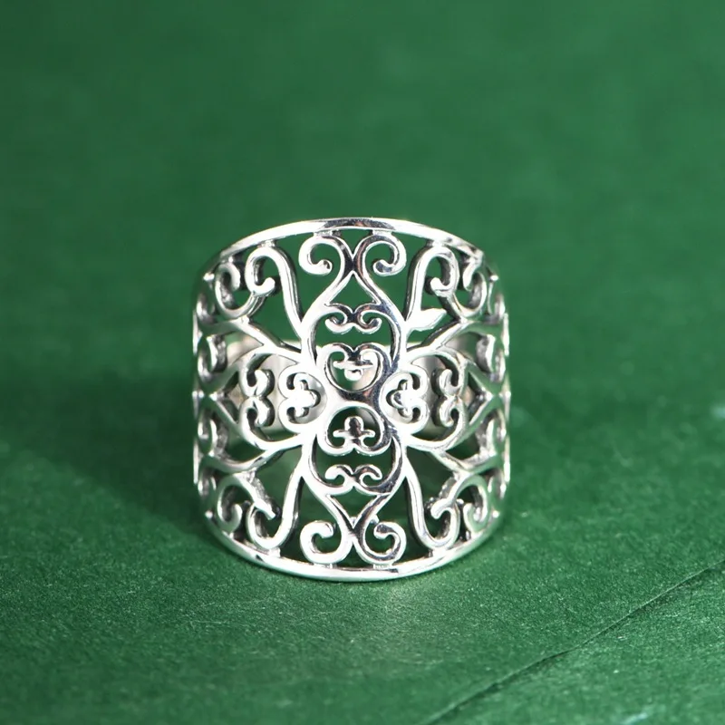 

Glossy Silver Hollow Heart Grass Vines Ethnic Rings for Women 925 Sterling Silver Wide Vintage Ring Mysterious Exotic Jewelry