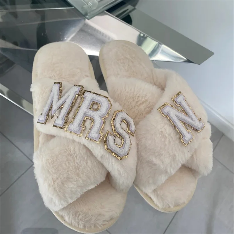 Personalised Mrs bridal slippers, Bride Slippers, Wedding Slippers, Bride Gift, hen weekend gift bride to be gift, wedding party