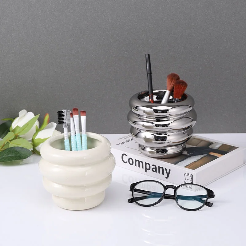 Light Luxury Creative Pen Holder Ceramic Cream Style Makeup Brush Comb Storage Organizer Home Vase Decoration Jar