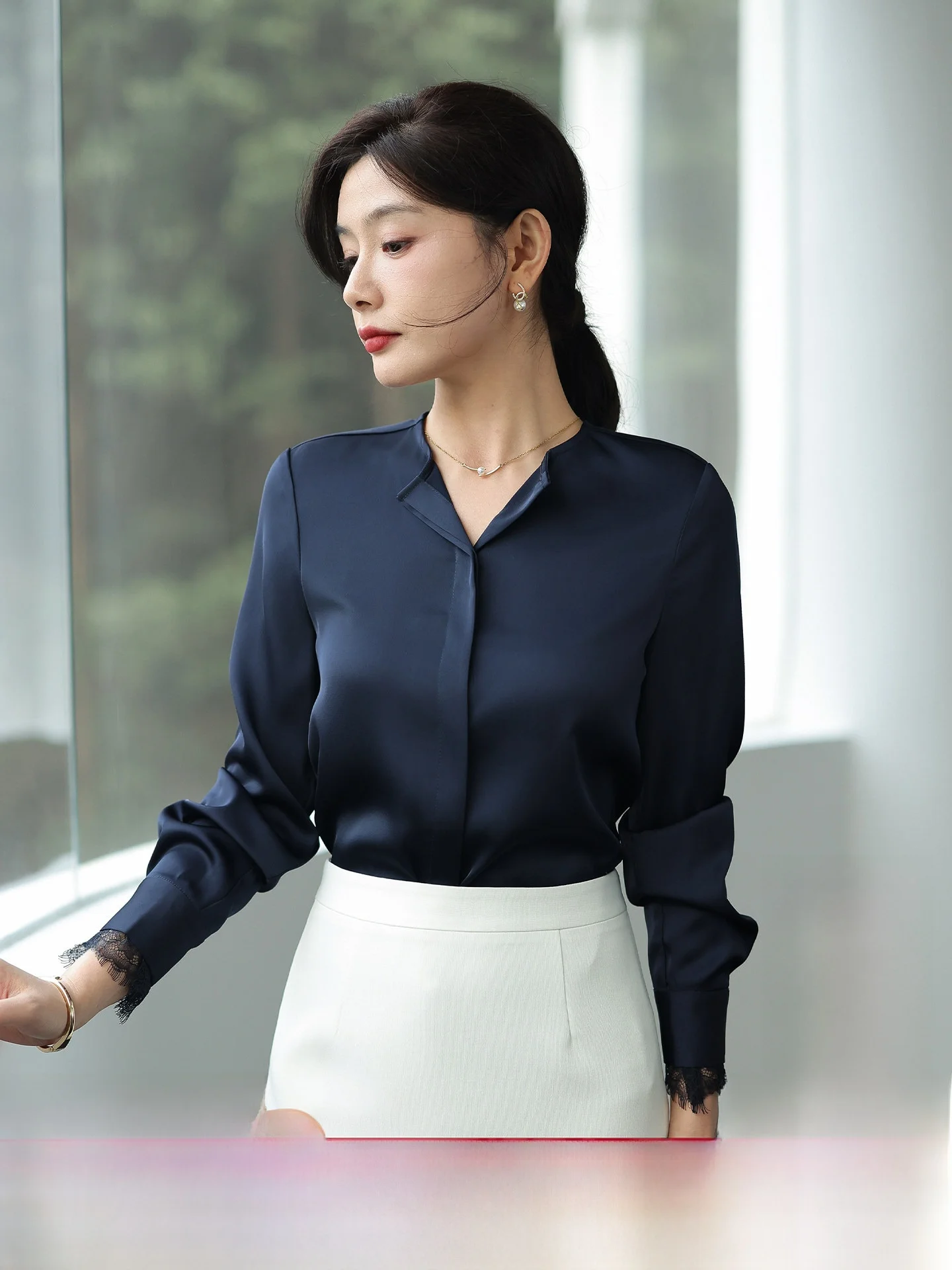 

Ele V-ne Silk irt Women's Long Sve Dra Satin Busin irt Spring New Sle Faionable Casual Top