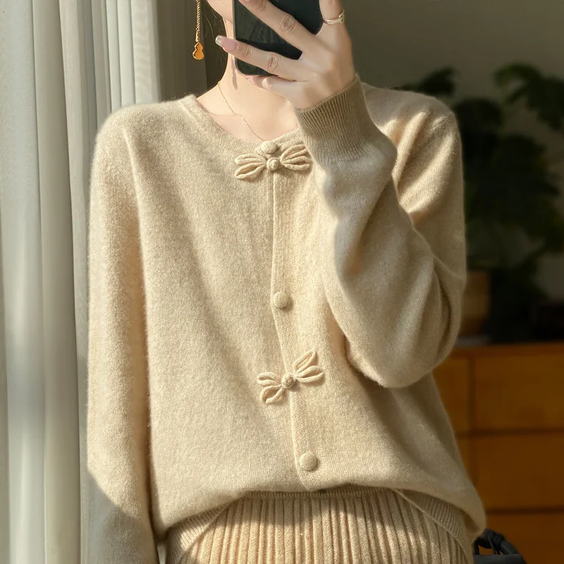 

WOTEEWS New style 100% wool cardigan with buckle, women's round neck, single breasted bow knit sweater, loose jacket top