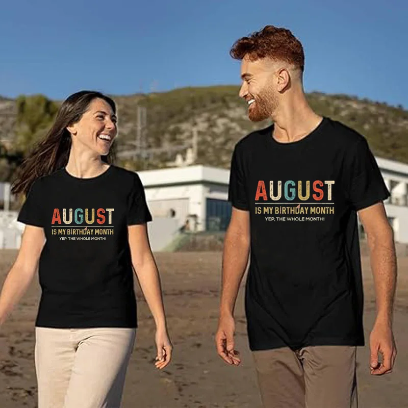 August ist mein Geburtstagsmonat, ja, der ganze Monat. Lustiges T-Shirt Y2k August Geburtstag für Männer und Frauen mit der Aufschrift „Tee“ als Persönlichkeitsgeschenk. – Detail 3