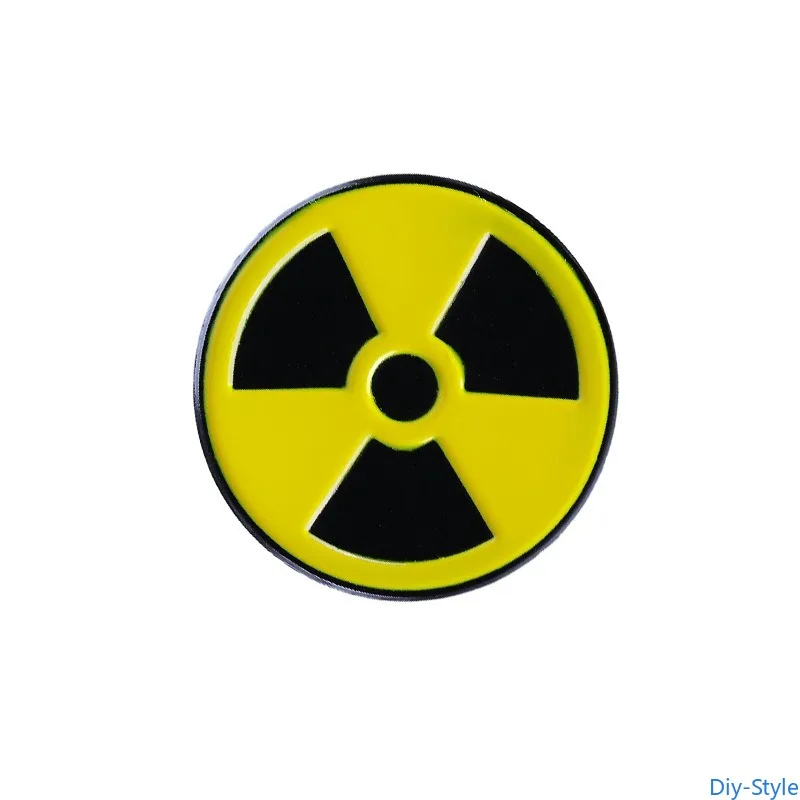 

Radiation Symbol Circular Clothing Accessories Backpack Alloy Brooch Badge Enamel Lapel Pins