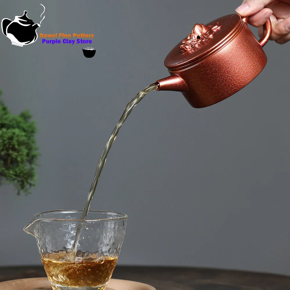 

Исинский фиолетовый глиняный чайник Dragon Blood Sand Shell Fired Auspicious Dragon Han Tile Kung Fu Tea Pot Оригинальный рудный чайный сервиз