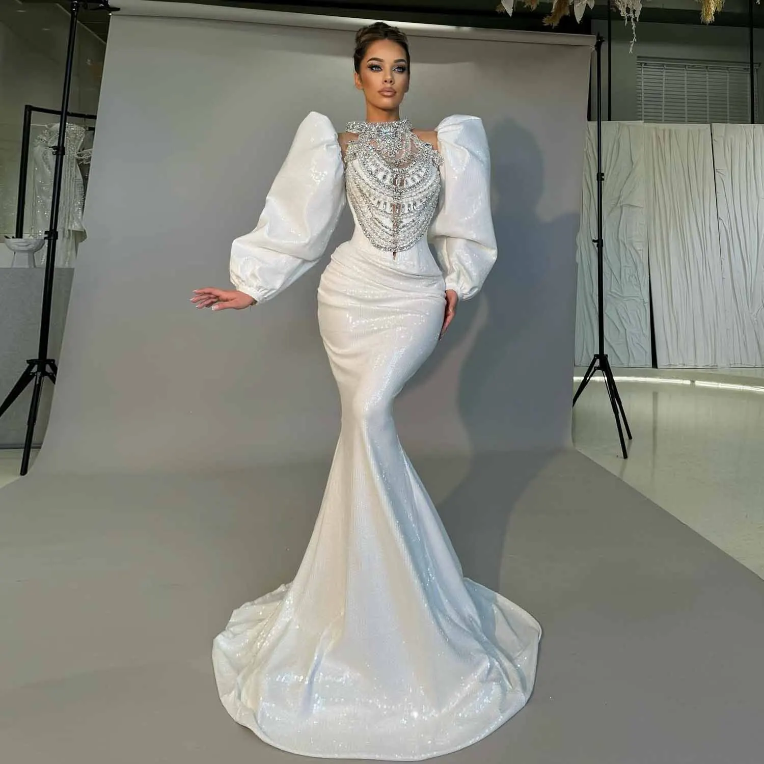 Dramatic White Sequins Mermaid Evening Dresses with Puff Sleeves Luxury Crystals Beaded 2025 Formal Party Dress Custom Prom Gown