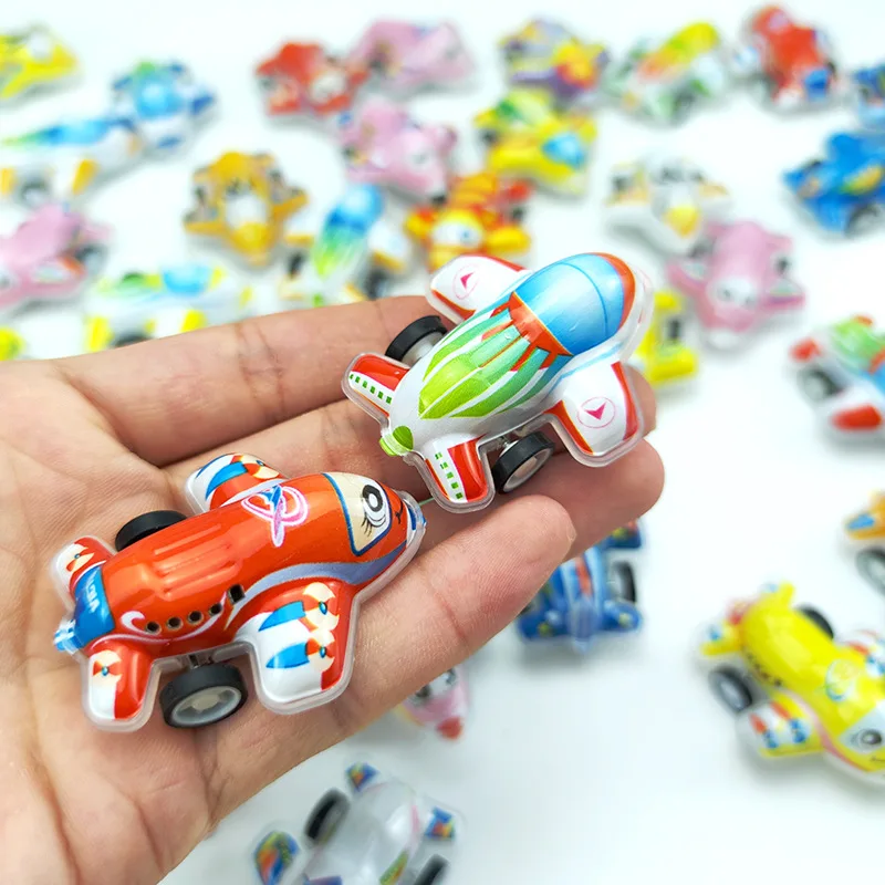 Cartoon-Flugzeug-Spielzeug für Kinder mit Rückkehrfunktion und Launcher, niedliches Flugzeugmodell, Spielzeit-Spaß für Kinder