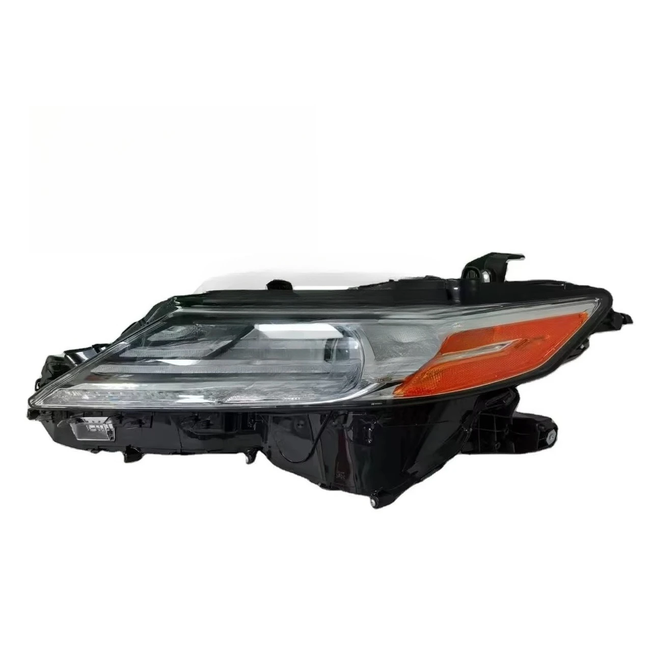 

original high-quality LED super bright automotive headlight replacement headlight is suitable, suitable for 2018-2021