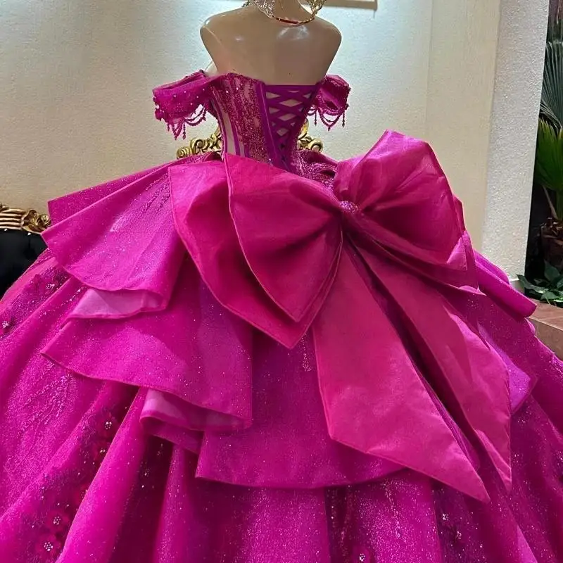 Robe de Rhen perles de cristal rose rouge brillant, robes de Quinceanera, appliques en dentelle, nœud de perles, rubans de croix, corset