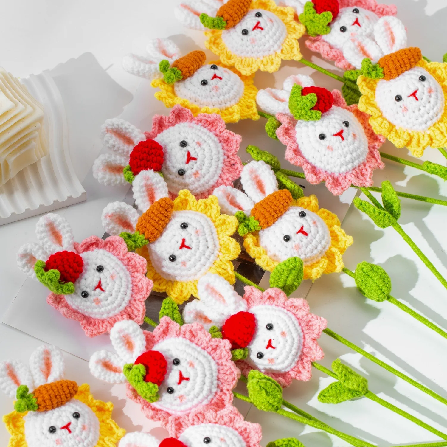 أرنب لطيف محبوك الزهور بوعاء الحيوان زهرة الكروشيه المنسوجة زهرة للسيارة ديكور المنزل الاطفال هدية