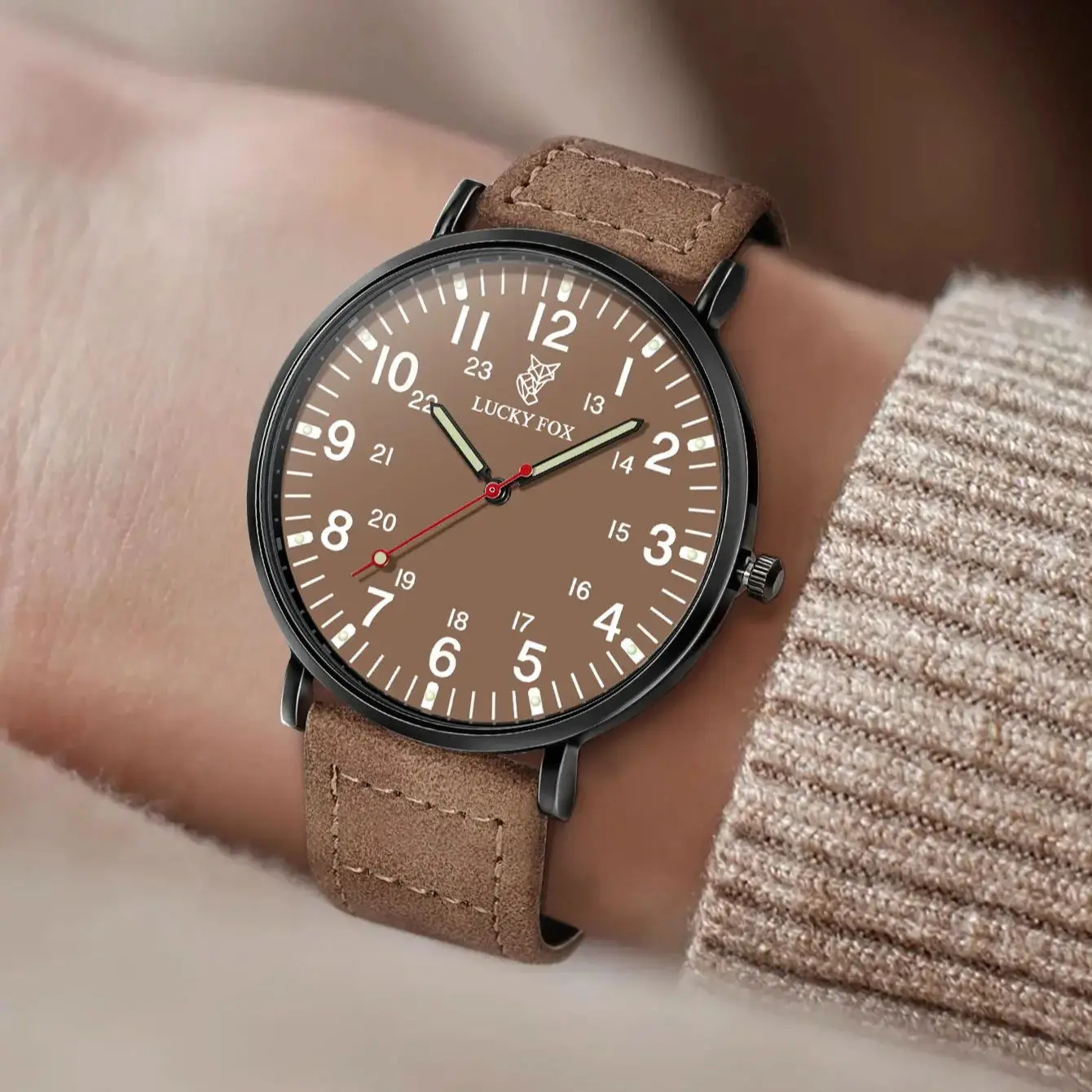 Men's Classic Luxury Quartz Watch with Large Round Dial
