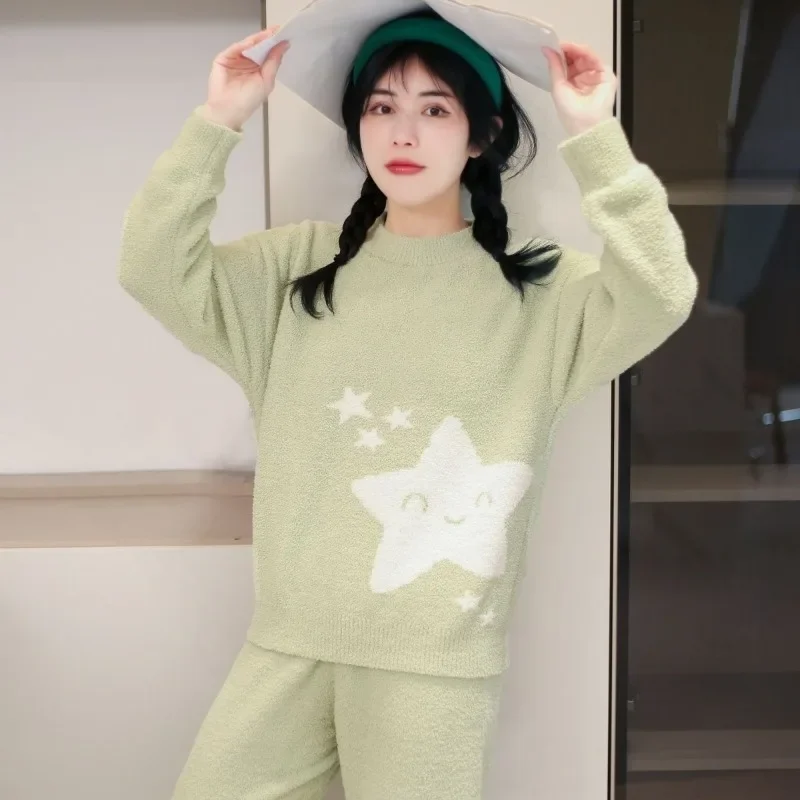 

Autumn and Winter Women Cloud High-grade Pajamas Set Loose Warm Fine Velvet Home Clothing Simple and Comfortable To Wear Outside