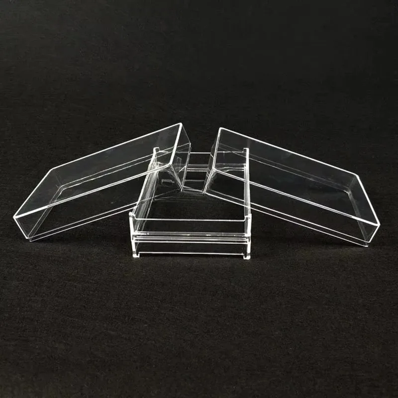 

China Beekeeping Tools Factory Sale 500g Bee Honey Comb Cassette Food Grade 500g Comb Honey Box Beekeeper Equipment