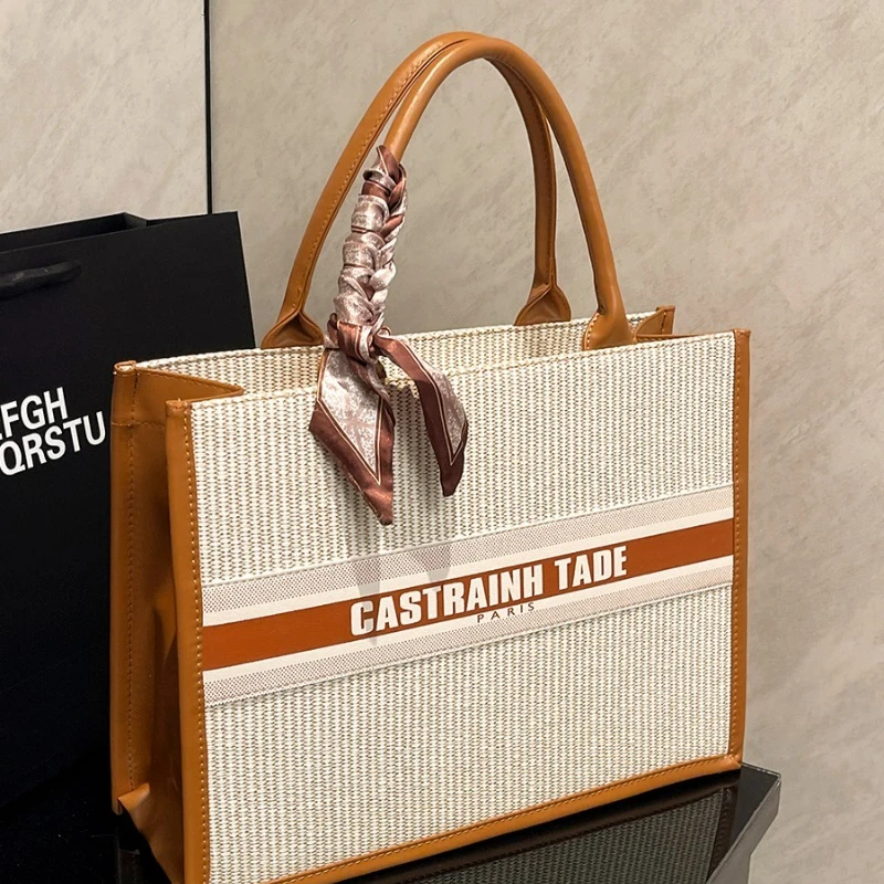 

Sweet Exquisite Crossbody - французская ниша, новый стиль, модная элитная европейско-американская повседневная модная сумка в стиле ретро